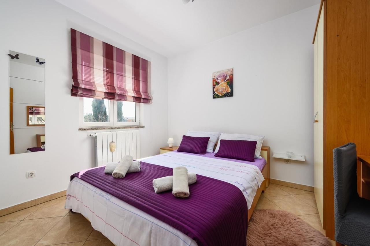 Bozica House With Apartments Murine Exterior photo